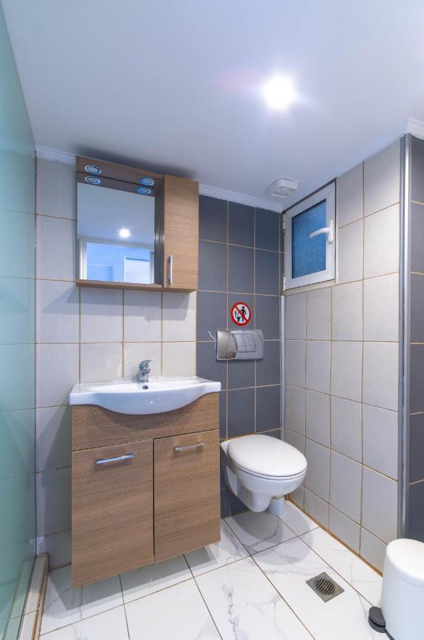 New Renovated 1B Apartment Close To Historic Center Афины Экстерьер фото